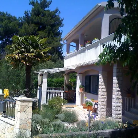 Appartement Pampas Sveti Filip i Jakov